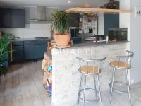 Maison à vendre à CREANCES de 200m² (7)