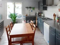 Maison à vendre à CREANCES de 200m² (8)