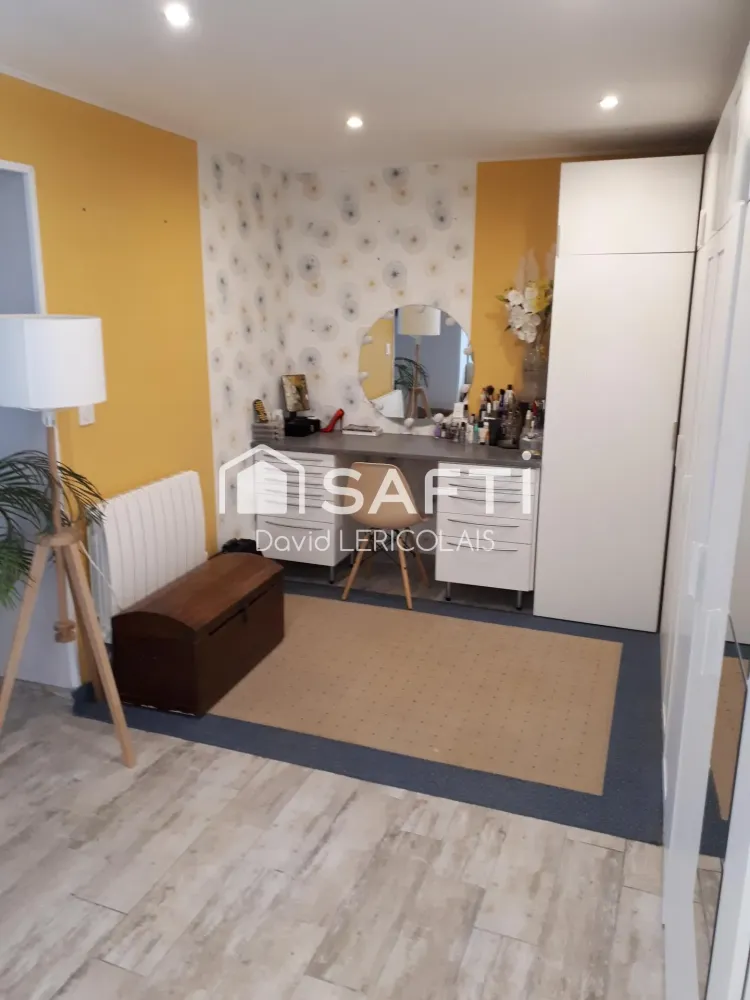 Maison à vendre à CREANCES de 200m² (13)